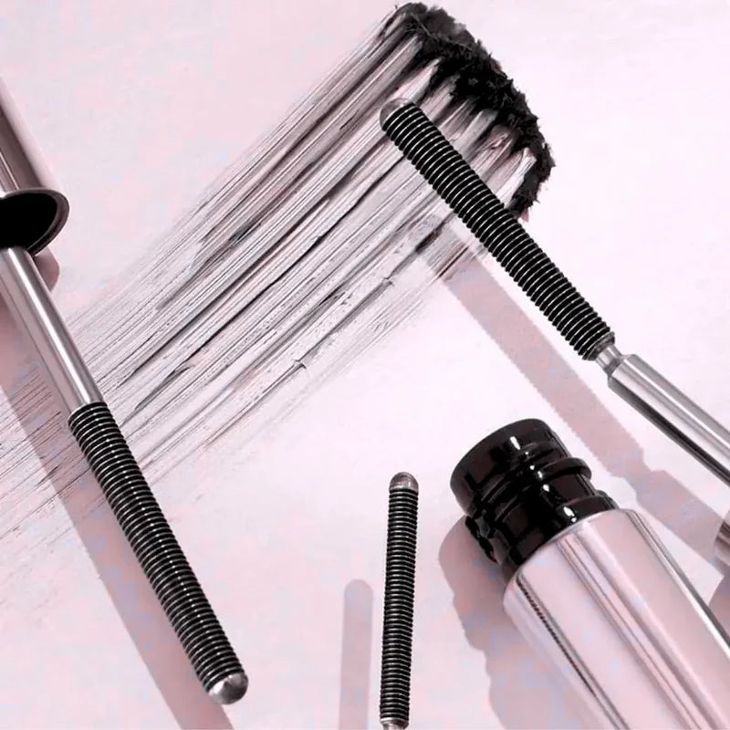 IronEye™ | Eisenlocke Mascara